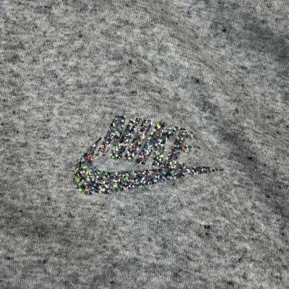 Nike "This is Trash" Hoodie - Size Small - Great Condition! - Picture 3 of 6